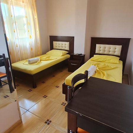 Hotel Brace Gjirokastra Kültér fotó