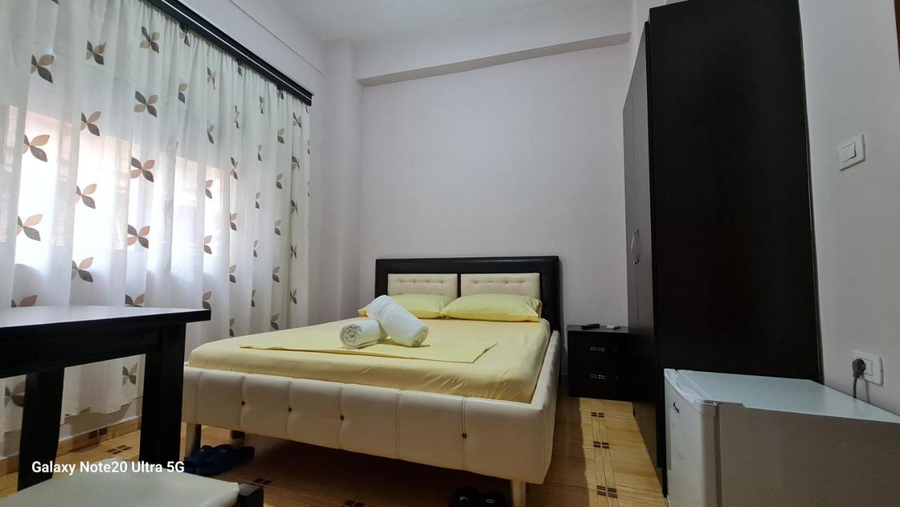 Hotel Brace Gjirokastra Kültér fotó