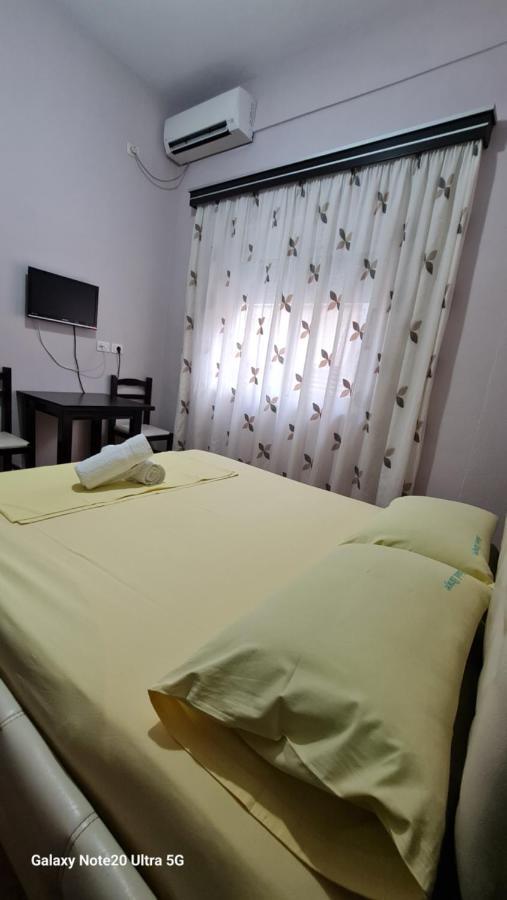 Hotel Brace Gjirokastra Kültér fotó