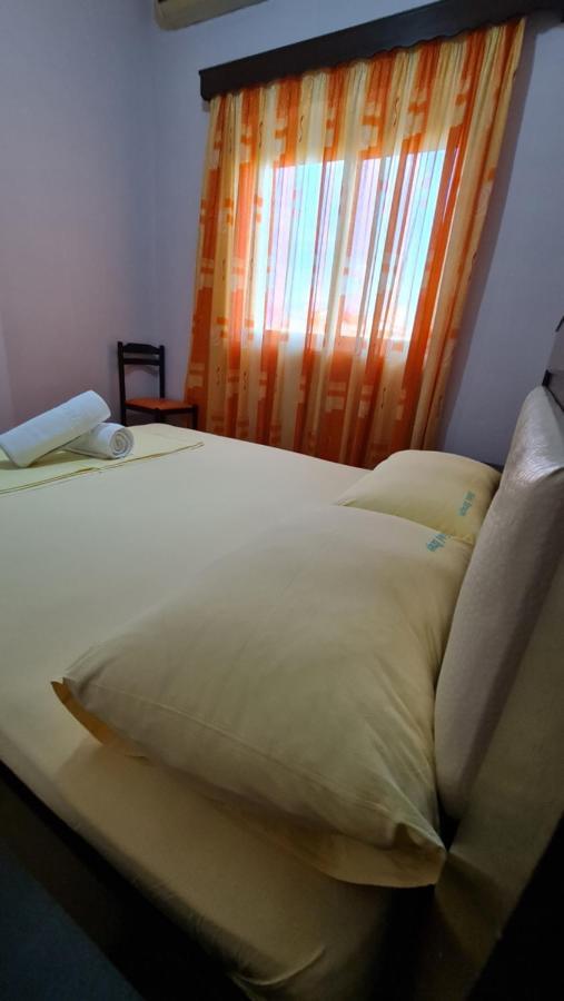 Hotel Brace Gjirokastra Kültér fotó