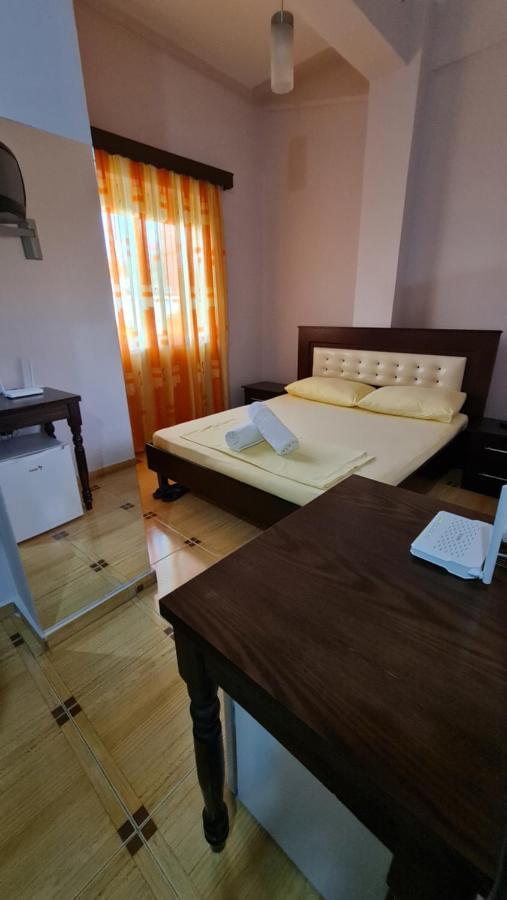 Hotel Brace Gjirokastra Kültér fotó