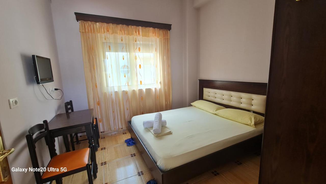 Hotel Brace Gjirokastra Kültér fotó