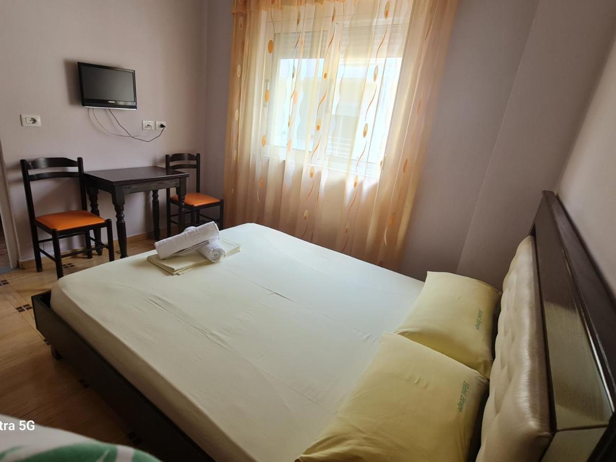 Hotel Brace Gjirokastra Kültér fotó