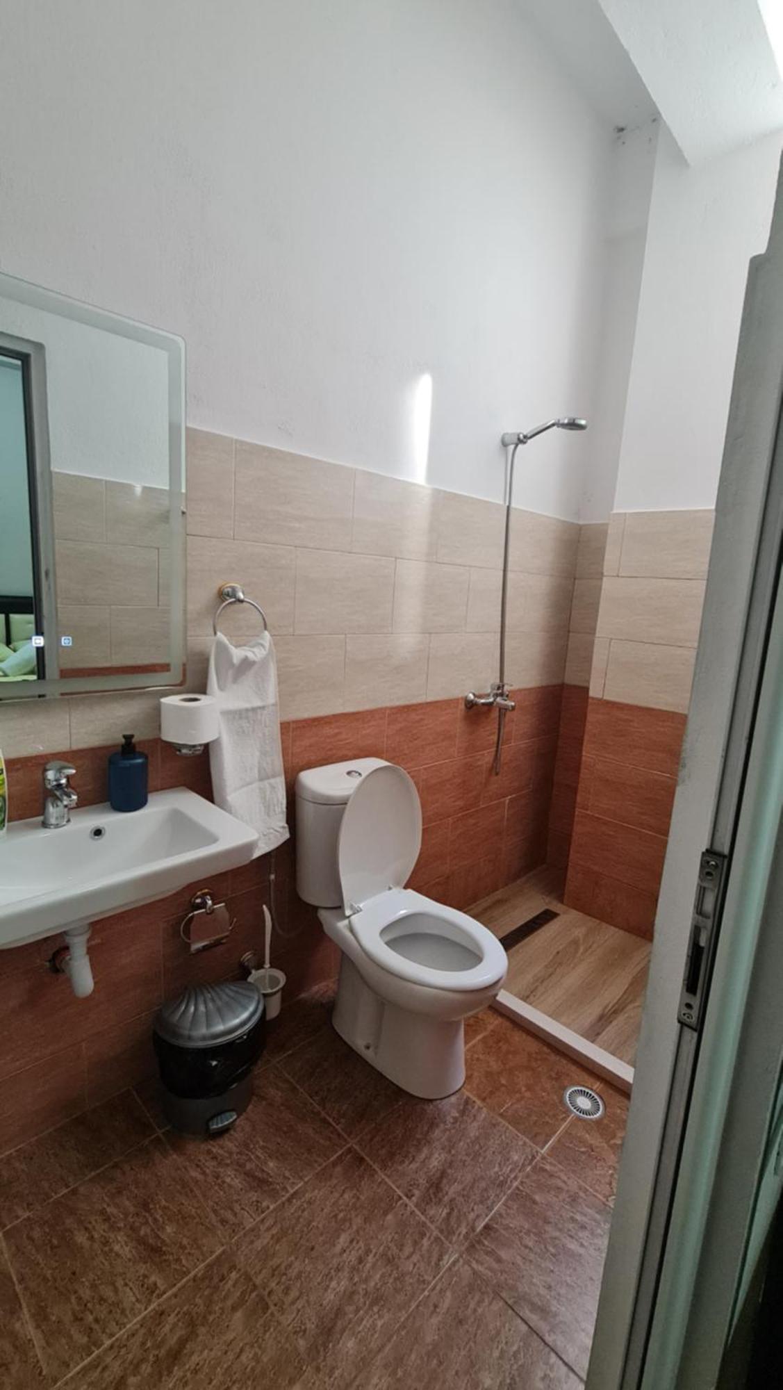 Hotel Brace Gjirokastra Kültér fotó