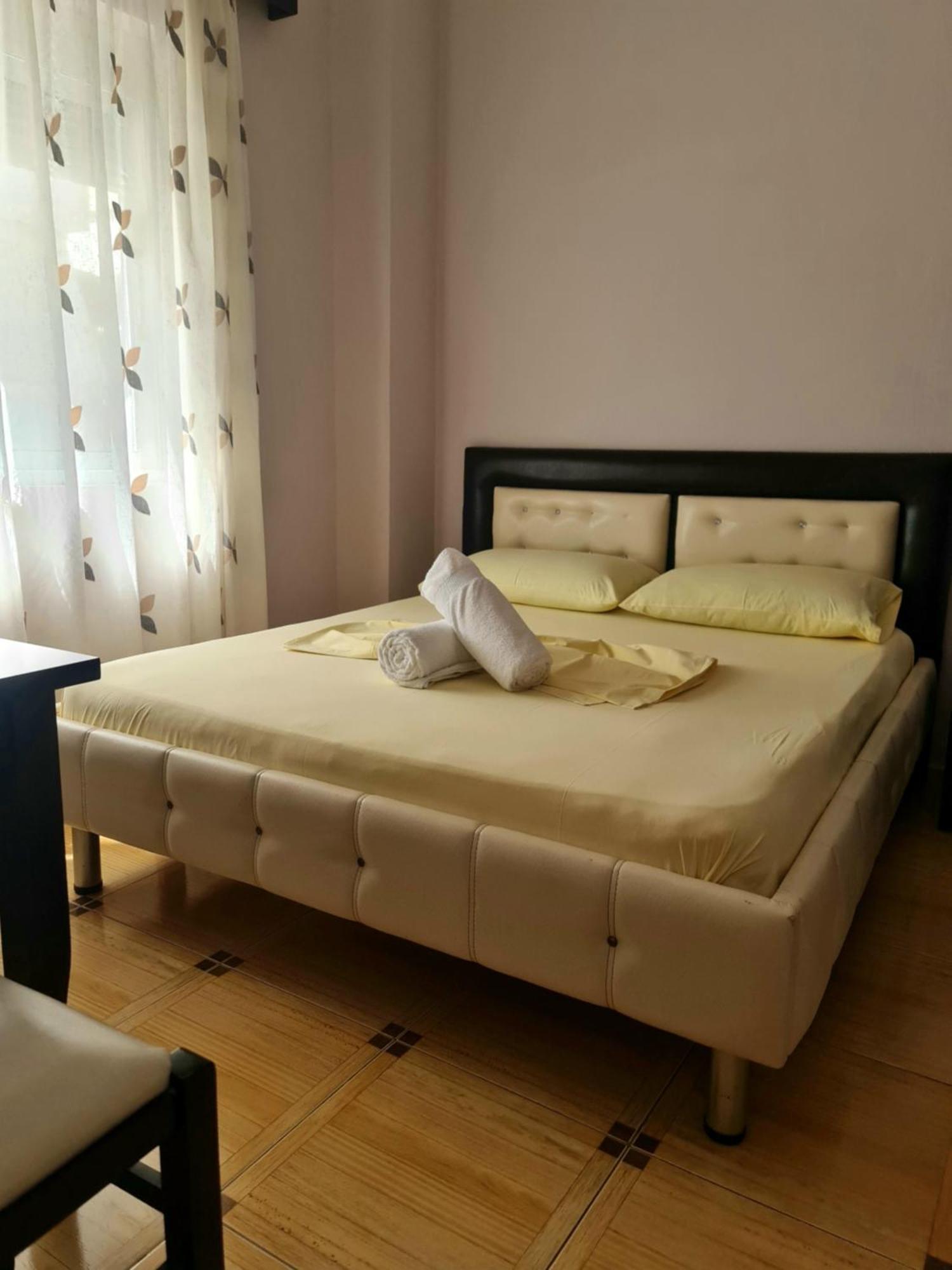 Hotel Brace Gjirokastra Kültér fotó